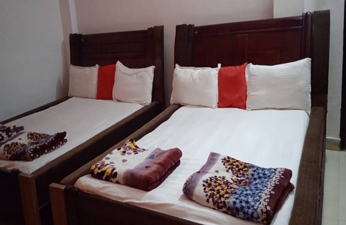 Sirala Hotel | Hotel Chakasha Govindam