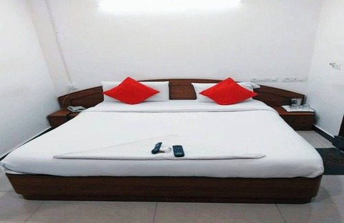 Yeshwanthpur Casa | Hotel Champion Inn near Yeswantpur Junction Railway Station