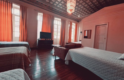 Cuenca Hotel | Hotel Chat Noir Cuenca