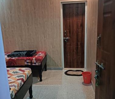 Uttarkashi Hotel | Hotel Chauhan Brothers