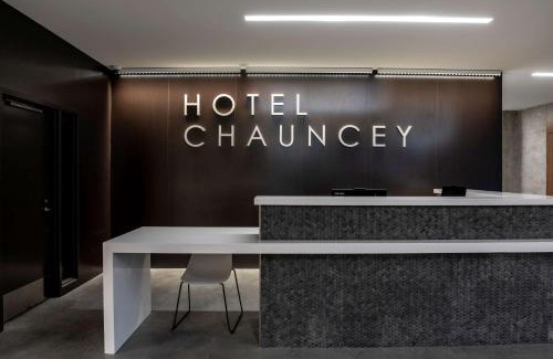 Iowa City Hotel | Hotel Chauncey Iowa City, Tapestry Collection by Hilton