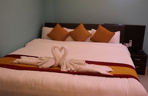 Devachuli Hotel | Hotel Chris