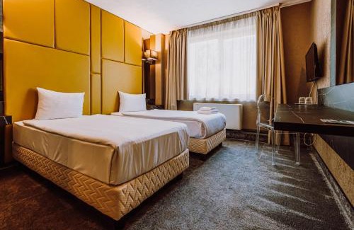 Tirgu Mures Hotel | HOTEL CIAO