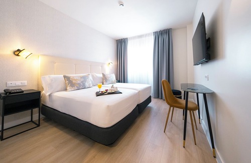 Alcalá de Henares Hotel | Hotel Cisneros