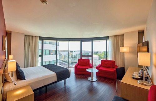 Castello de la Plana Hotel | Hotel Civis Luz Castellón