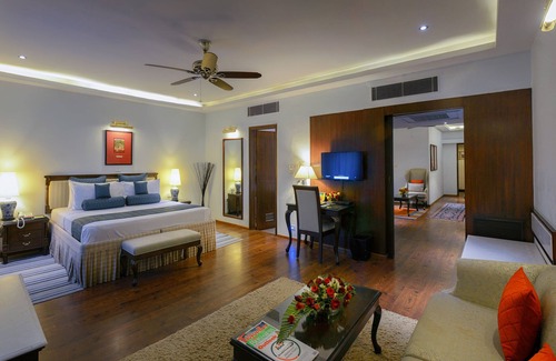 Varanasi Hotel | Hotel Clarks