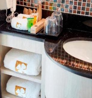 Bangkok Central Business District Hotel | Hotel Clover Asoke - SHA Extra Plus