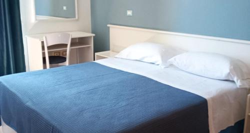 Casalabate Hotel | Hotel Club Perla