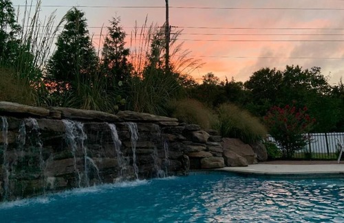 Lower Township Casa | Hotel - Coastal Suites Cape May [11, Double King]