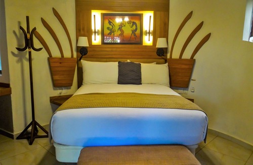 Villa Juarez Hotel | COCOS CABANAS, QUEEN BUNGALOW (O), a 4 millas de Playa del Carmen, a 1 milla de la B