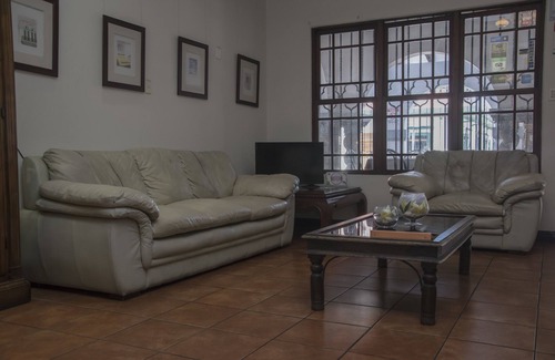 Barrio Chino Hotel | Hotel Colonial
