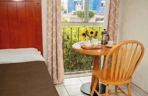 Centro Hotel | Hotel Colonial Tijuana