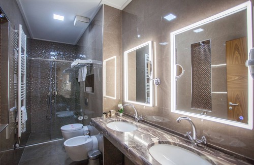 Tirana Hotel | Hotel Colosseo Tirana