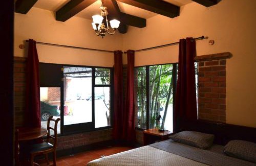 Mata Redonda Hotel | Hotel Columbus