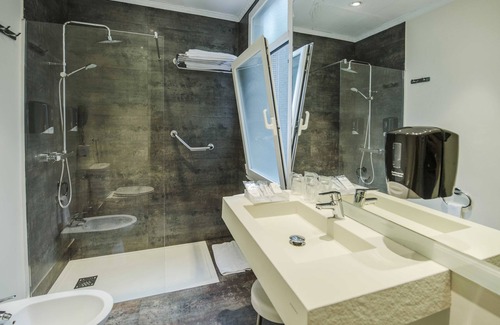 Castanos Hotel | Hotel Conde Duque Bilbao