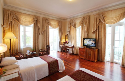 Dong Khoi Hotel | Hotel Continental Saigon