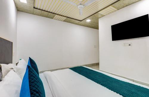 New Delhi Hotel | Hotel Corner View