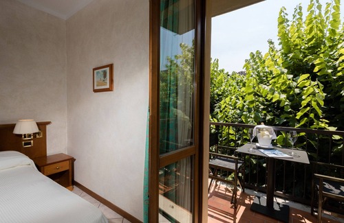 Sirmione Old Town Hotel | Hotel Corte Regina