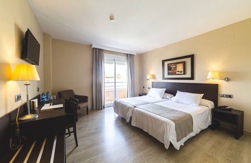 Los Alcázares Hotel | Hotel Cristina