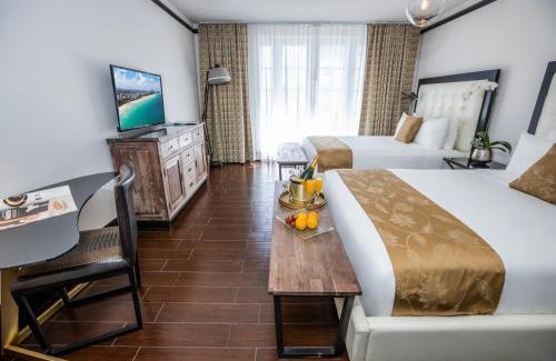 Mid Beach Hotel | Hotel Croydon