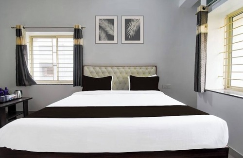 Patia Hotel | Hotel Crystal INN
