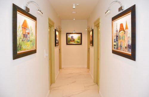 Curtea De Arges Hotel | Hotel Curtea Veche