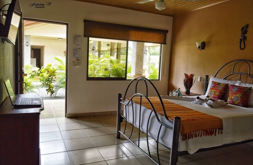 Tárcoles Hotel | Hotel D'Lucia