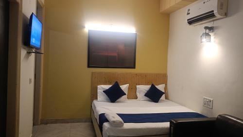 Pitampura Hotel | Hotel D Plaza by corsso