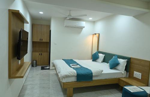 Bhat Hotel | Hotel Daily Stay