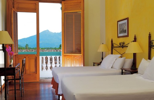 Calle la Calzada Hotel | Hotel Dario