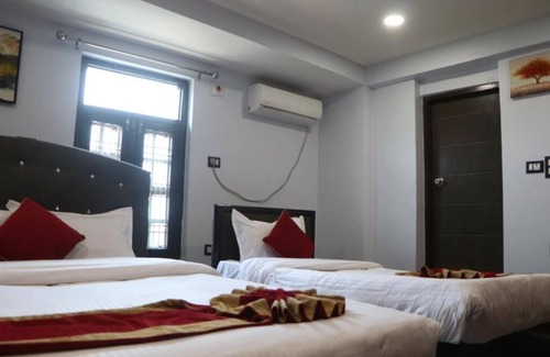 Surkhet Apartamento | Hotel Darshan- Double room #1