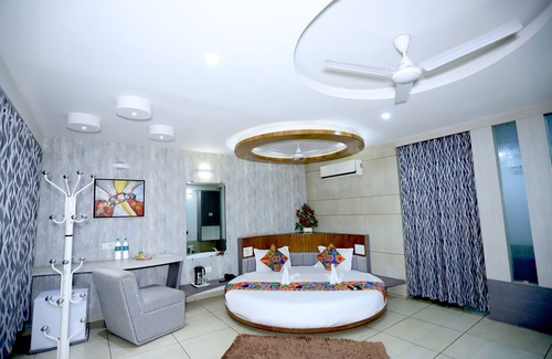 Ahmedabad Hotel | Hotel darshan naroda