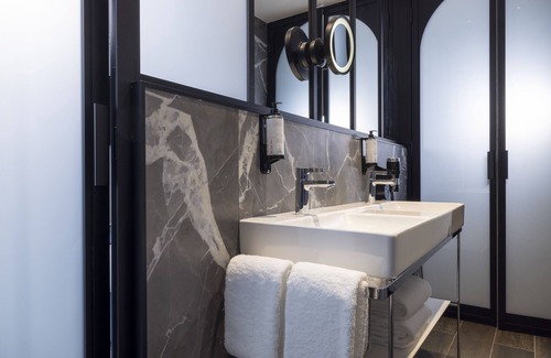 Quinze-Vingts Hotel | Hotel de France Gare de Lyon Bastille