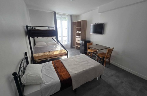 Pantin Hotel | Hotel de l'Europe Pantin