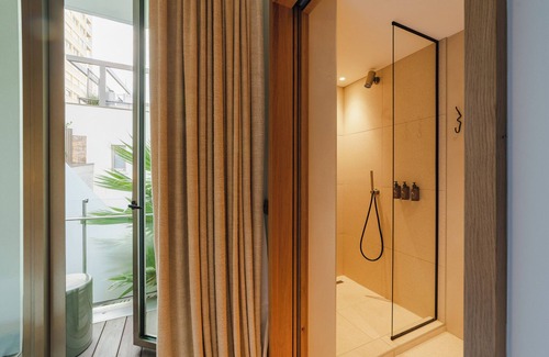 Biarritz City Centre Hotel | Hotel de la Plage