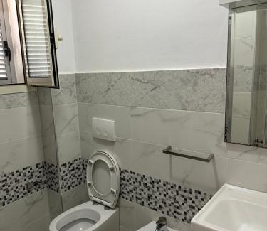 Velipoje Apartamento | Hotel De La Playa