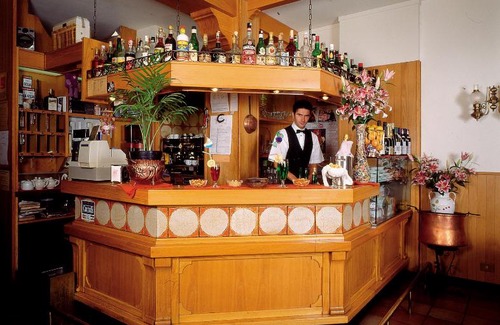 Luino Hotel | Hotel Del Pesce