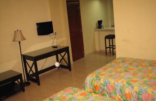 Magallanes Hotel | Hotel Delfines Acapulco by NG Hoteles