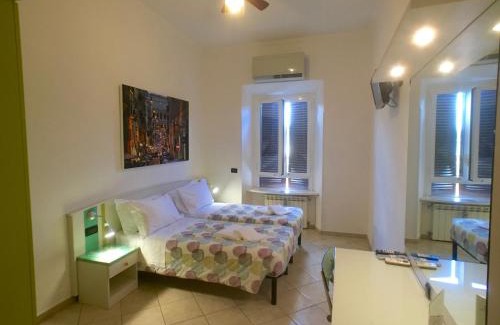 Rione XVIII Castro Pretorio Hotel | Hotel Dell'Urbe