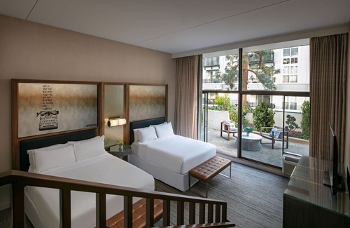 Pasadena Hotel | Hotel Dena, Pasadena Los Angeles, a Tribute Portfolio Hotel