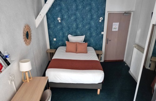 Villeneuve-sur-Lot Hotel | Hotel Des Platanes