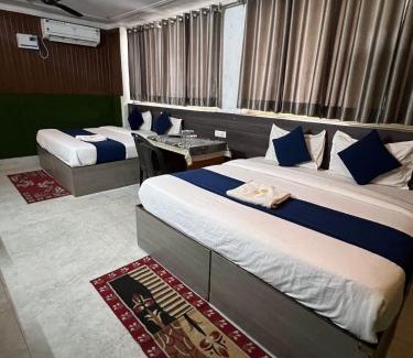 Tapovan Hotel | Hotel devoy inn by namastexplorer