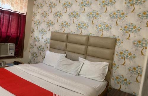 Chandigarh Hotel | HOTEL DHANUA PALACE