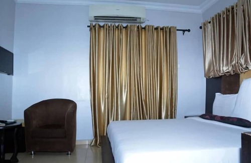 Surulere Hotel | Hotel Di Elegante