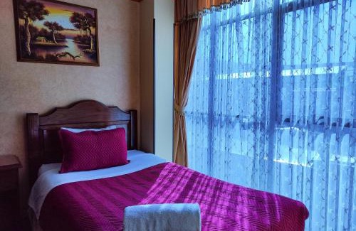 Downtown La Paz Hotel | Hotel Diamante Azul