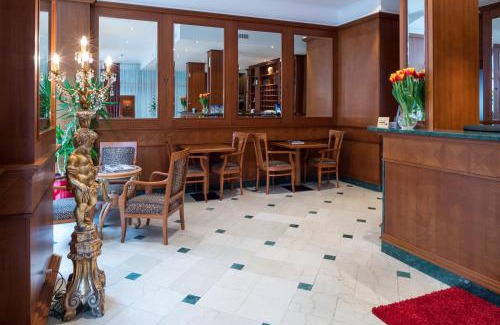De-Roches Hotel | Hotel Diplomate