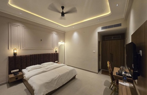 Sehmalpur Hotel | Hotel Divine Banaras