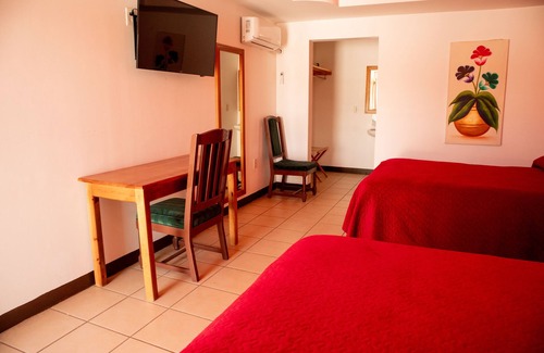 Creel Hotel | Hotel Doña Crucita