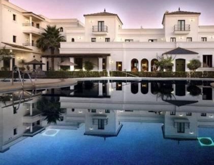 Zahara de los Atunes Hotel | Hotel Doña Lola Zahara