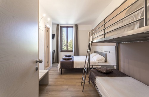San Benedetto di Lugana Hotel | Hotel Dogana